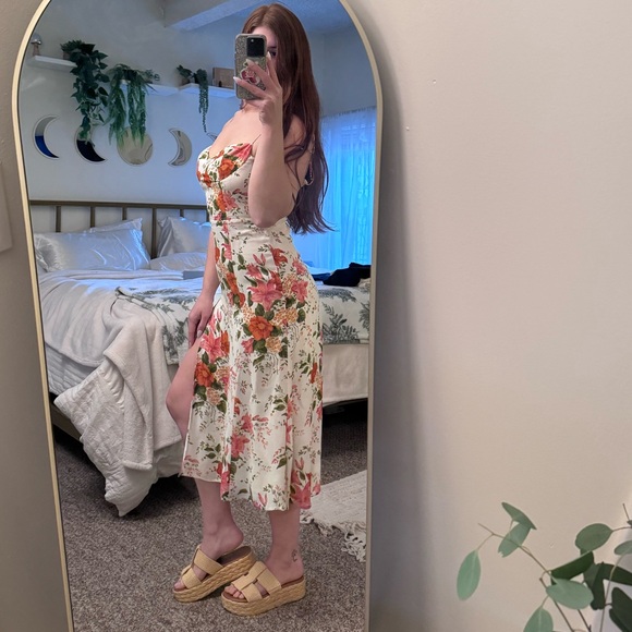 Reformation empire waist floral midi size 2 - Picture 6 of 14